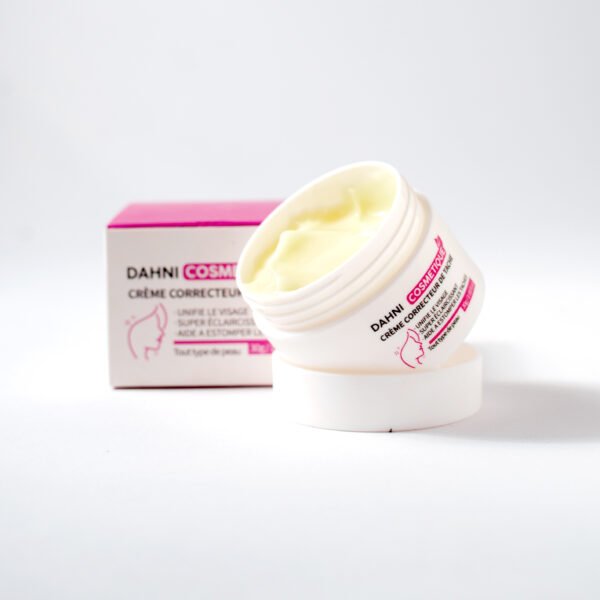 PHOTO DU SITE CREME CORRECTEUR Crème Correctrice des Taches à la Niacinamide